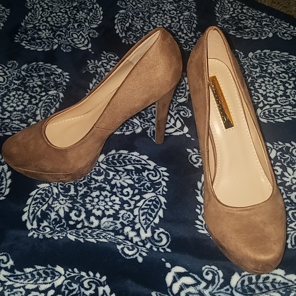 Brand new Liliana platforms - Picture 2 of 4